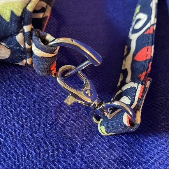 Vera Bradley Sun Valley hand/crossbody bag - Picture 12 of 12